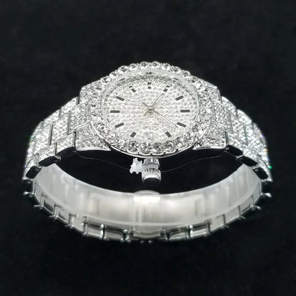 Elegant Diamond Watches Female Fashion Silver Round Stainless Steel Quartz Watch Iced Out Shiny Waterproof Clock Gift for Women